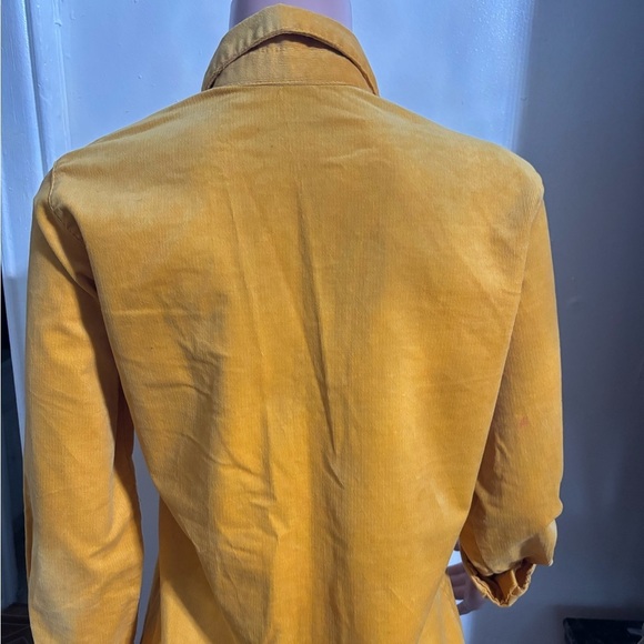 TAXI Yellow 3/4 Sleeve Notched Collar Button Down Shirt - Picture 6 of 12